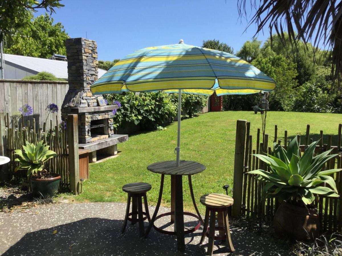 Bed and Breakfast Sundari Retreat Otaki Exterior foto